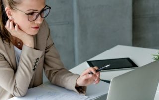 Honoraires et commissions : télédéclaration obligatoire !