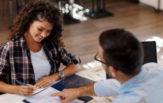 Bénévolat associatif : attention à la requalification en contrat de travail !