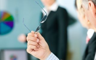Le nu-propriétaire de parts sociales est un associé