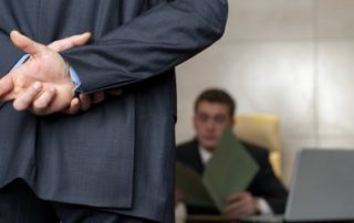Mentir à une banque pour obtenir un prêt n’est pas une bonne idée !