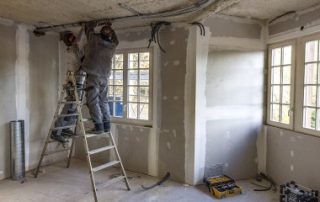Vente d’un commerce en location : à qui incombe les travaux ?
