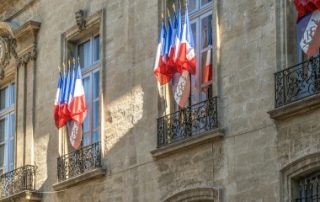 Vers un relèvement du seuil des marchés publics