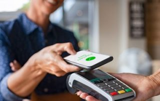 Paiement sans contact : la carte encore privilégiée