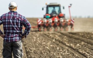 Exploitants agricoles : une allocation de remplacement en cas d’arrêt de travail