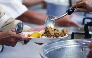 Dons aux associations : une réduction d’impôt plus favorable