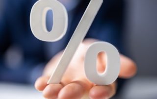 Crédit immobilier à taux variable : la banque n’a pas à verser d’intérêts à l’emprunteur