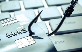 Fraude à la carte bancaire : comment l’éviter et comment réagir ?