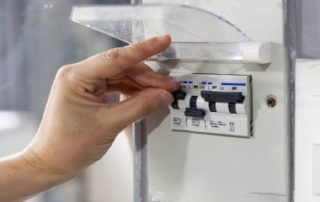 Entreprises et commerces fermés : report de paiement des factures d’énergie