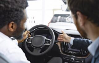 Certification inexacte du kilométrage par le vendeur professionnel d’un véhicule