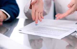 Restitution tardive du dépôt de garantie après l’expiration d’un bail commercial