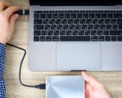 Contrôle d’une comptabilité informatisée : gare au délai pour réaliser les traitements !