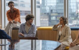 Révocation d’un dirigeant de SAS : les associés peuvent-ils déroger aux statuts ?