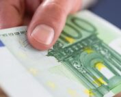 Procédure d’injonction de payer : faut-il d’abord tenter une conciliation ?